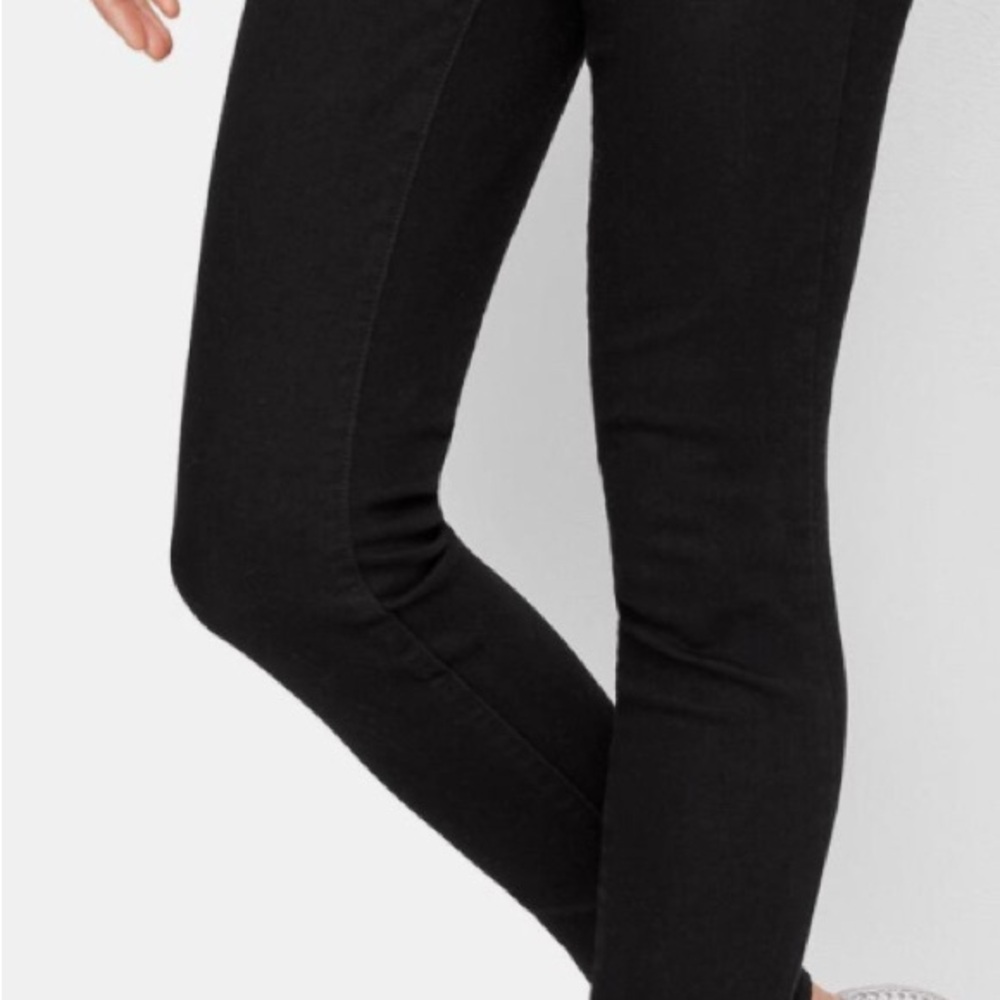 Talbots Black Pull On Black denim Jegging